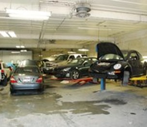 Sea Breeze Auto Body Repairs Inc