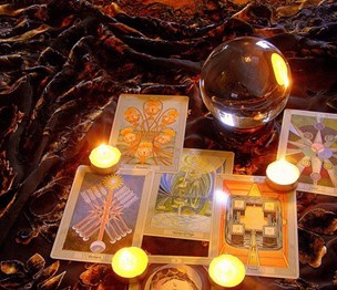 Psychic Solutions Readings by Lauren