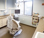 dental_chair_at_the_office_of_Max_H_Molgard_Jr_DDS_FACP_located_just_4_4_miles_to_the_nroth_of_Riverfront_Park_Spokane_WA.jpg